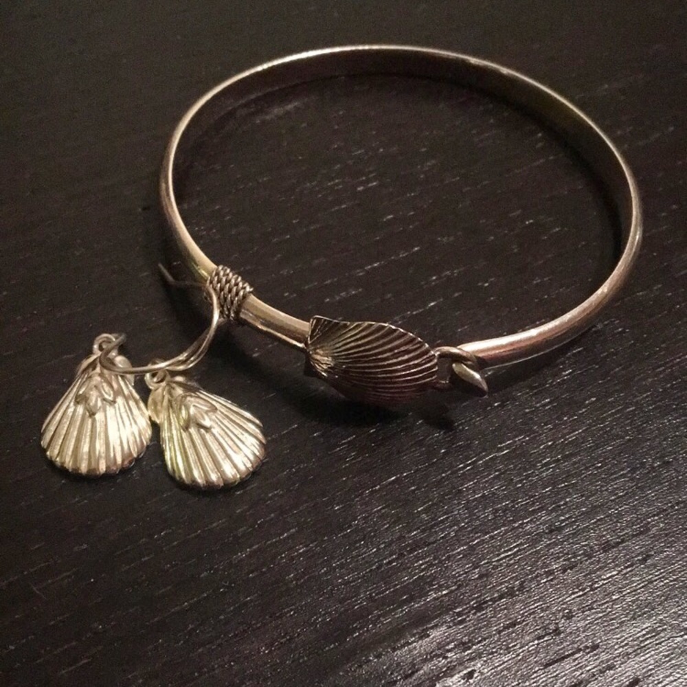Sterling Silver Seashell Bracelet and Earrings Set